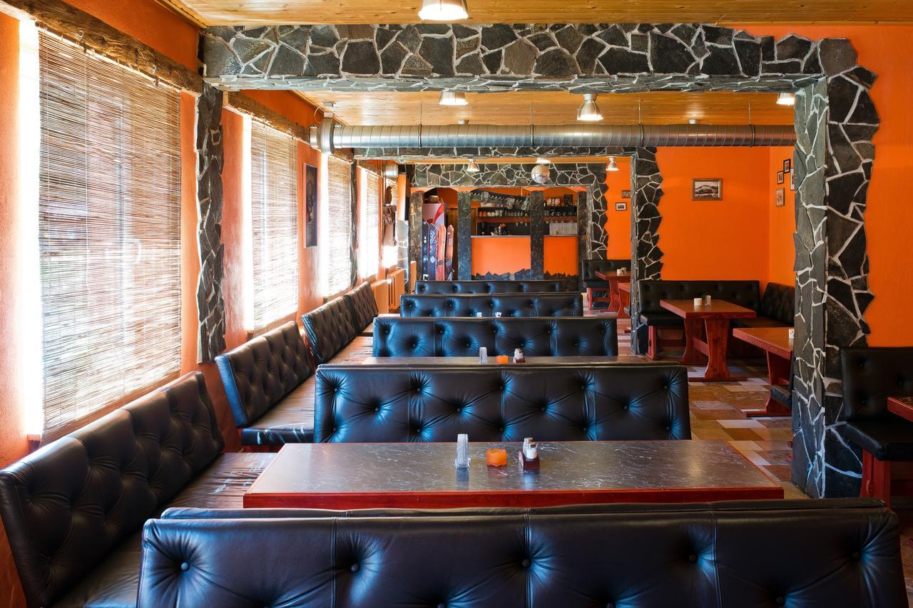 Horsky Hotel Podjavornik Papradno ภายนอก รูปภาพ